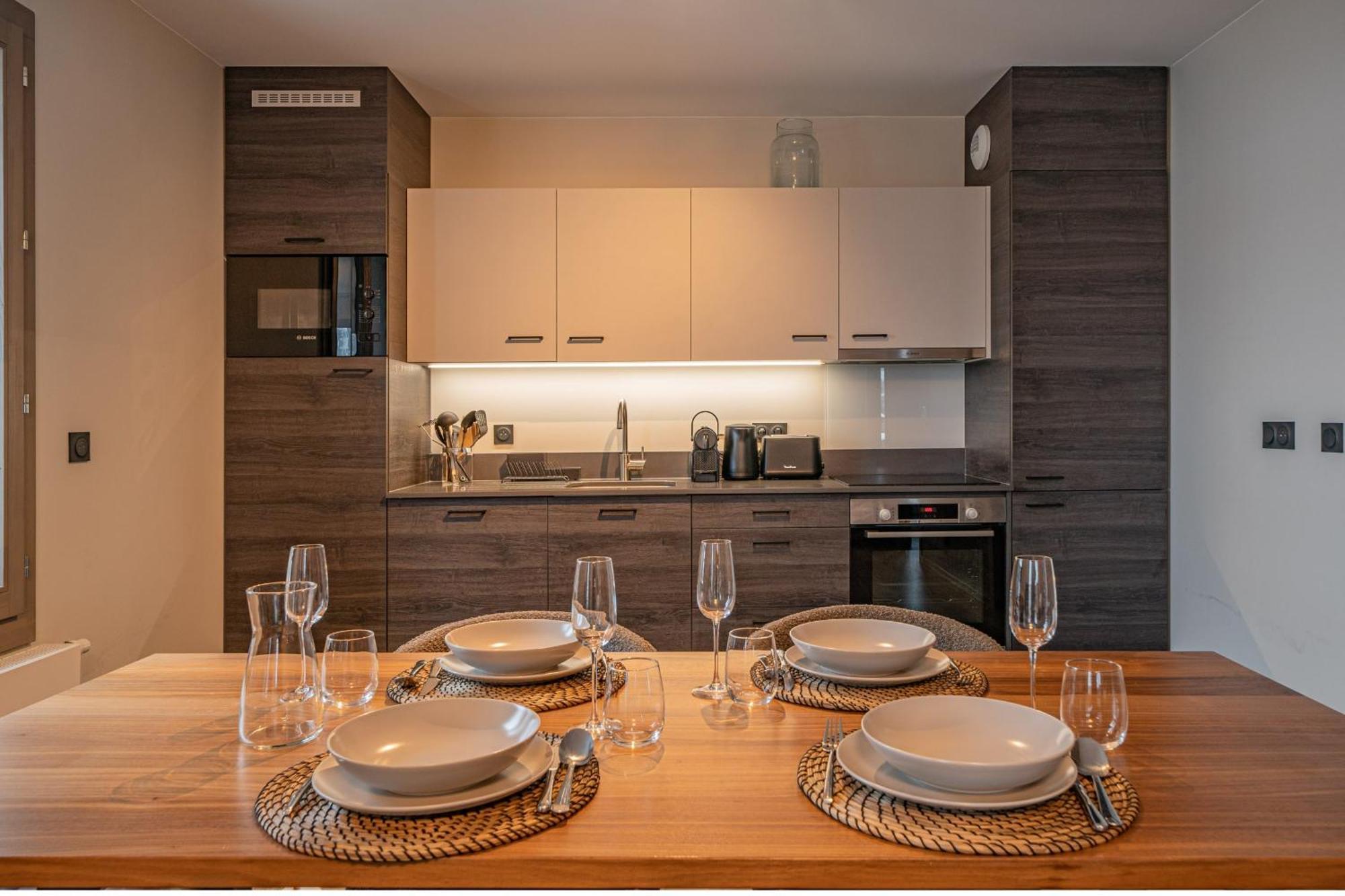Perle Blanche - Brand New 2 Bedroom Apartment Perfectly Located Chamonix Buitenkant foto