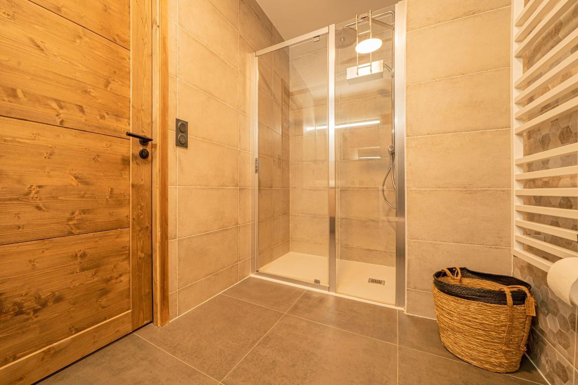 Perle Blanche - Brand New 2 Bedroom Apartment Perfectly Located Chamonix Buitenkant foto